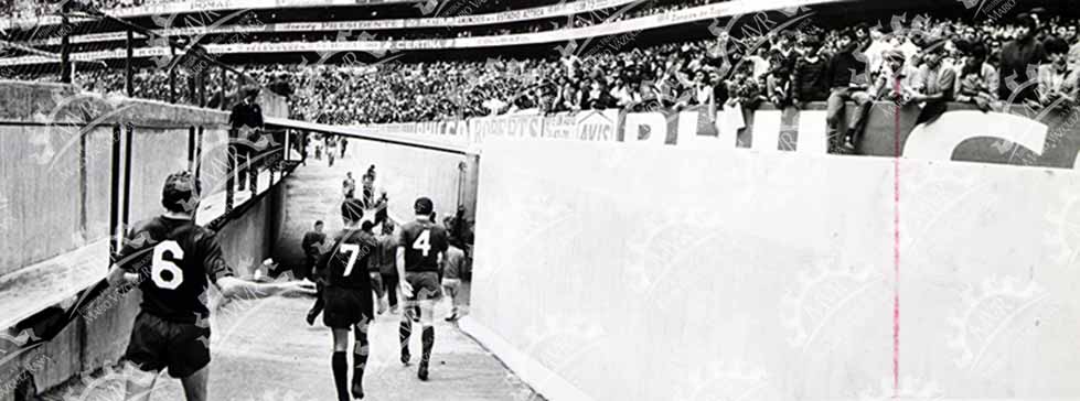México 1970 - selección entrando a la cancha